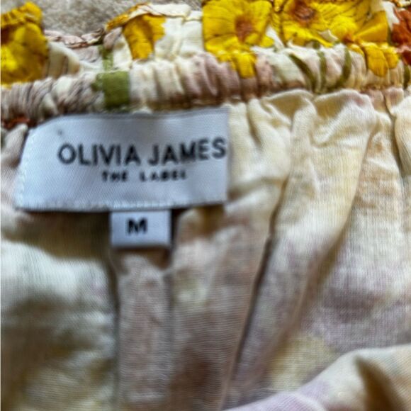 Olivia James, the label medium Floral Off-Shoulder floral Smocked Top - Picture 5 of 7